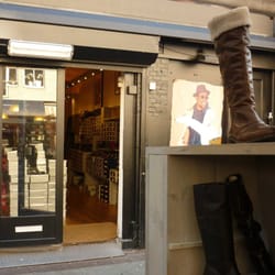 Streetclothes