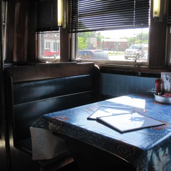 A1 Diner - Booth - Diners Near Me - Gardiner, Maine A1 Diner - Booth - Diners Near Me - Gardiner, Maine