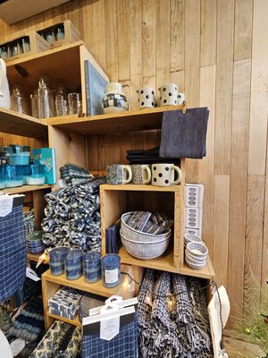 THE STAR STORE by null