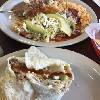 Los Pepitos Locos - Mexican Near Me - Portland, Oregon