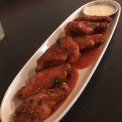 Pizza E Vino - Over Roast Wings!
