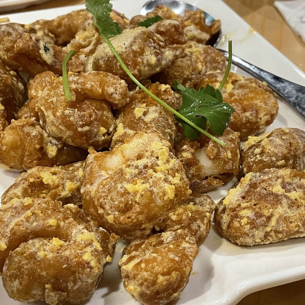 New China Restaurant - Salted Egg Yolk Prawns and Pumpkin - Cantonese Near Me - Sacramento, California New China Restaurant - Salted Egg Yolk Prawns and Pumpkin - Cantonese Near Me - Sacramento, California