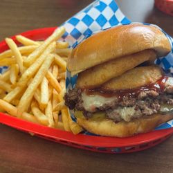 Roy's Burger Shack - Western Burger