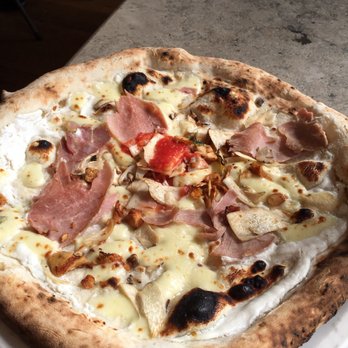 Franco Manca - Ham & mushroom pizza - Pizza Near Me - London, XGL