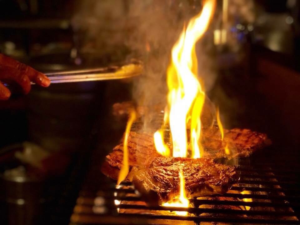 reservation 03 6421 4302