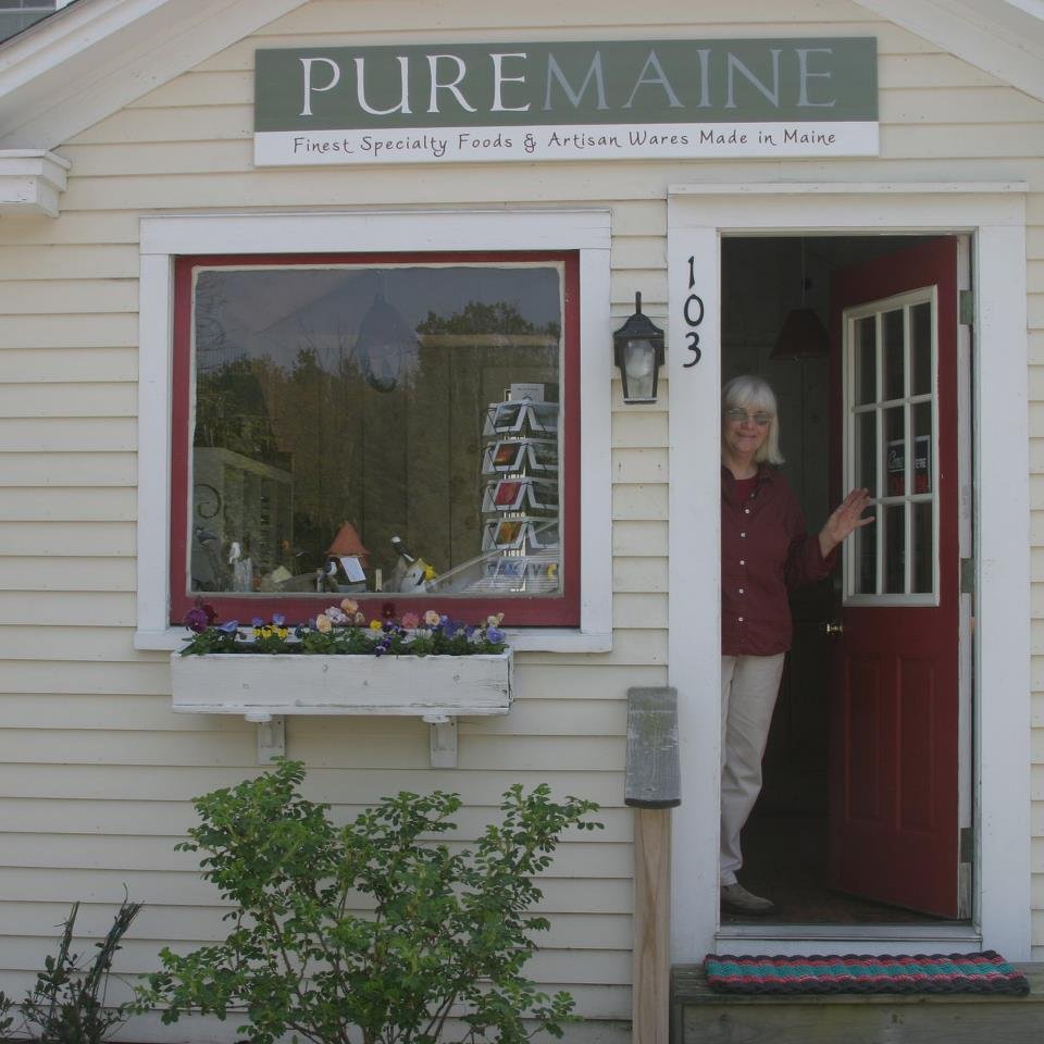 PURE MAINE Updated August 2024 363 Main St, Southwest Harbor, Maine