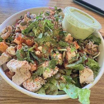 Starbird Chicken - Avo Cabo Crunch - Chicken Shop Near Me - South San Francisco, California Starbird Chicken - Avo Cabo Crunch - Chicken Shop Near Me - South San Francisco, California