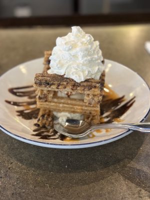 Toby Keith's I Love This Bar & Grill by null