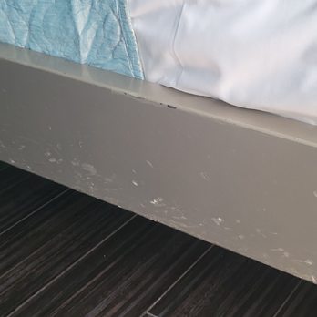 Dream South Beach, by Hyatt - More scuffs, side 2 of the bed. - Hotels Near Me - Miami Beach, Florida Dream South Beach, by Hyatt - More scuffs, side 2 of the bed. - Hotels Near Me - Miami Beach, Florida