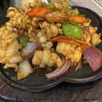 Zhengzhou Noodles - Squid sizzling plate - Chinese Near Me - Flushing, New York Zhengzhou Noodles - Squid sizzling plate - Chinese Near Me - Flushing, New York