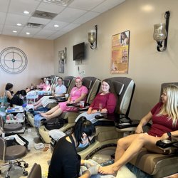 Bell Nails & Spa