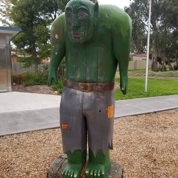 Heatherton Park - Troll. - Parks Near Me - Clayton South, VIC