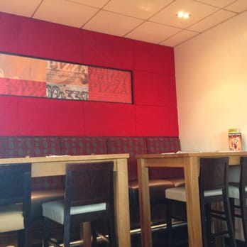 Pizza Hut Restaurant - Pizza Near Me - Stoke-on-Trent, STE Pizza Hut Restaurant - Pizza Near Me - Stoke-on-Trent, STE