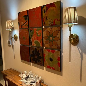 Roman Handyman - Cabinet Lighting & Decorative Picture Installation - Handyman Near Me Roman Handyman - Cabinet Lighting & Decorative Picture Installation - Handyman Near Me