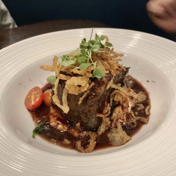 Region Kitchen and Bar - 12 oz Kasnsas Beef Short Rib - New American Near Me - Barrington, Illinois Region Kitchen and Bar - 12 oz Kasnsas Beef Short Rib - New American Near Me - Barrington, Illinois