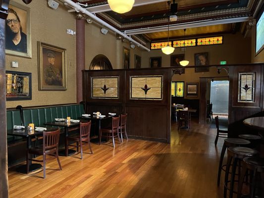Johnny Foley's Irish House by null