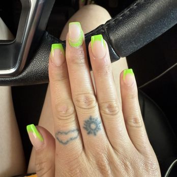 Top Nails - Nail Salons Near Me - Tinley Park, Illinois