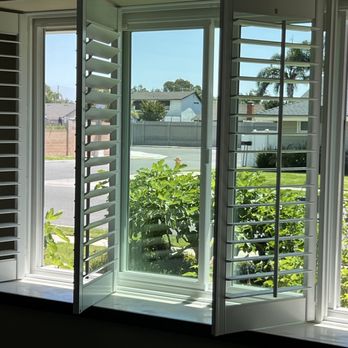 Five Star Window Detailing - Front windows cleaned to perfection! - Window Washing Near Me - Costa Mesa, California