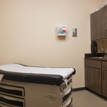 Sunshine Valley Pediatrics - Well kept exam rooms. - Pediatricians Near Me - Las Vegas, Nevada Sunshine Valley Pediatrics - Well kept exam rooms. - Pediatricians Near Me - Las Vegas, Nevada