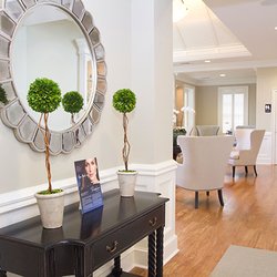 DiBello Plastic Surgery - Joseph N. DiBello, MD - Hallway to lobby