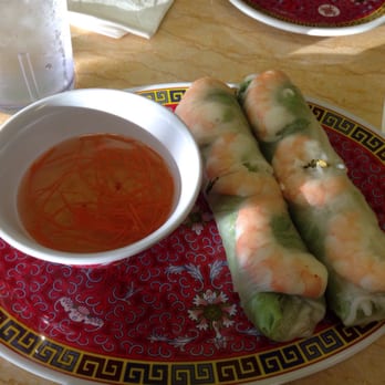 Stadium Pho - Summer roll - Vietnamese Near Me - Honolulu, Hawaii