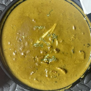 Chennai Express - Palak Chicken - Indian Near Me - Cranston, Rhode Island