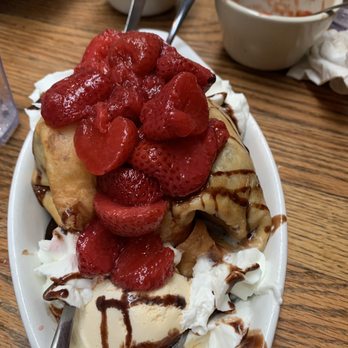 Trini's - Banana split - Mexican Near Me - Omaha, Nebraska Trini's - Banana split - Mexican Near Me - Omaha, Nebraska
