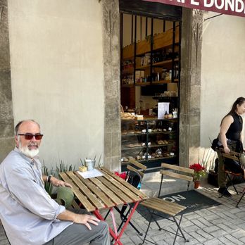 Café Dondé - Bruce & I having breakfast - Breakfast & Brunch Near Me - México, D.F., DIF