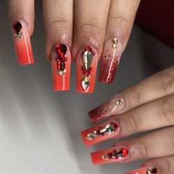 Nails by Glamorousxely - Acrylic airbrush ombré