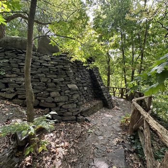 Wave Hill Public Garden - Venues & Event Spaces Near Me - Bronx, New York