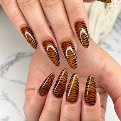 White Heaven Nail Spa - By Kobe