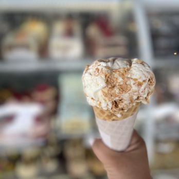 Manhattan Beach Creamery - Toasted coconut - Ice Cream & Frozen Yogurt Near Me - Manhattan Beach, California Manhattan Beach Creamery - Toasted coconut - Ice Cream & Frozen Yogurt Near Me - Manhattan Beach, California