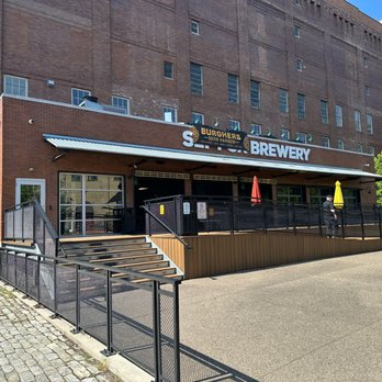 Burghers Brewing Beer Garden Southside - Burgers Near Me - Pittsburgh, Pennsylvania Burghers Brewing Beer Garden Southside - Burgers Near Me - Pittsburgh, Pennsylvania