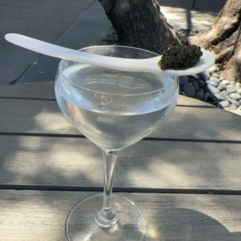 RO Restaurant & Lounge - oysters and pearl - Lounges Near Me - Yountville, California