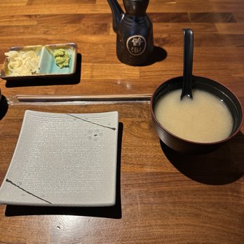 Enraku - MISO SOUP - Sushi Bars Near Me - Fullerton, California