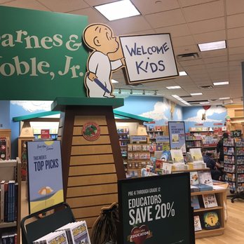 Barnes & Noble - Bookstores Near Me - Bloomington, Minnesota