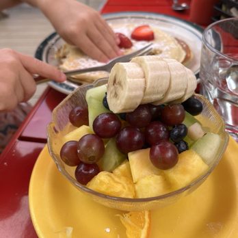2 Cats Bar Harbor - Fruit bowl was great. Side to the kids pancakes. - Coffee & Tea Near Me - Bar Harbor, Maine 2 Cats Bar Harbor - Fruit bowl was great. Side to the kids pancakes. - Coffee & Tea Near Me - Bar Harbor, Maine
