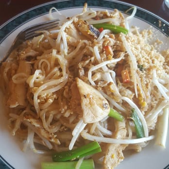 Kaow Thai - Chicken Pad Thai - Thai Near Me - La Plata, Maryland Kaow Thai - Chicken Pad Thai - Thai Near Me - La Plata, Maryland