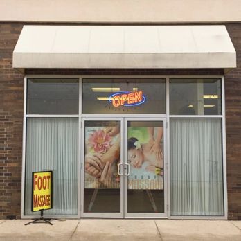Happy Feet Salon - Massage Near Me - Madison, Wisconsin Happy Feet Salon - Massage Near Me - Madison, Wisconsin