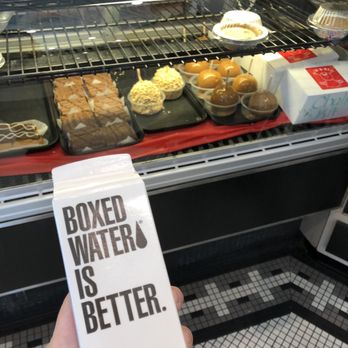 Max's Delicatessen & Restaurant - Delis Near Me - Highland Park, Illinois