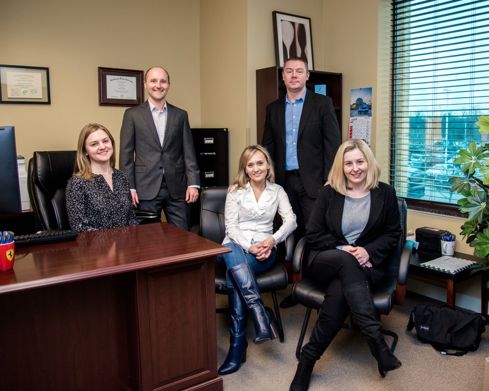 CAPUTA & ASSOCIATES Updated May 2024 2454 E Dempster St, Des