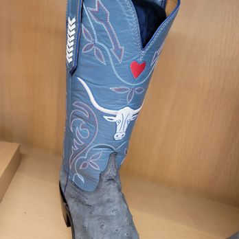 Lucchese - Tx - Shoe Stores Near Me - Houston, Texas