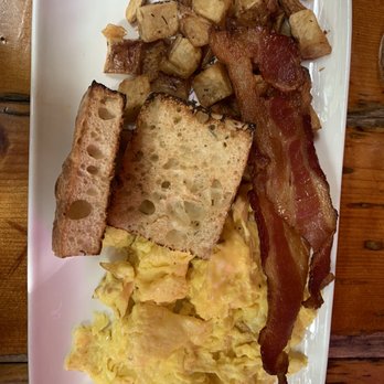 Fig Tree Cafe - american breakfast - Sandwiches Near Me - Pacific Beach, California Fig Tree Cafe - american breakfast - Sandwiches Near Me - Pacific Beach, California