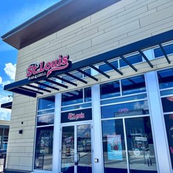 St. Louis Bar & Grill