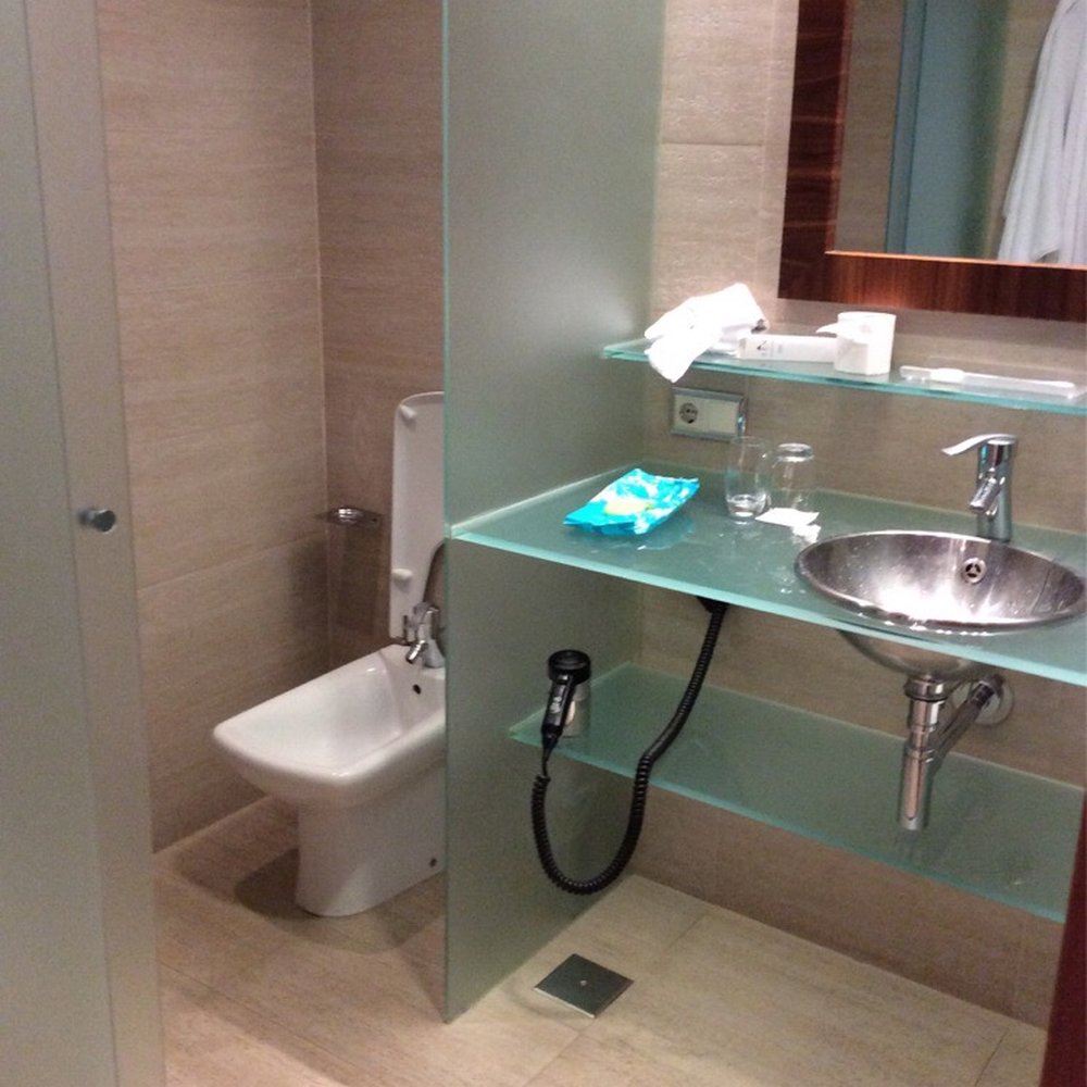 Sercotel Sorolla Palace - Bathroom - Hotels Near Me - Valencia, V