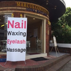 Nail Station