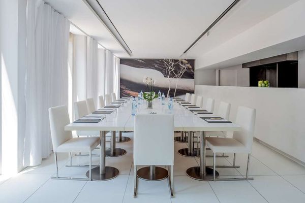 DoubleTree by Hilton Lisbon - Fontana Park by null