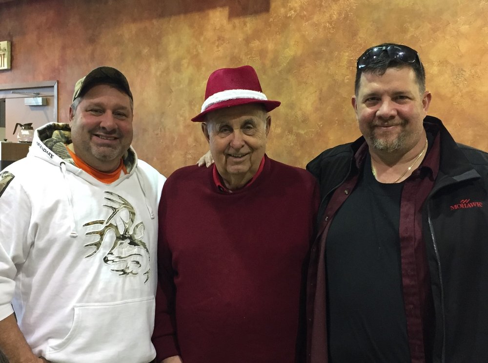 CARPETS BY OTTO LANDMARK SHOWROOM Updated May 2024 5151 Angola Rd