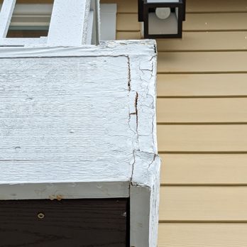 Evergreen Pro Remodeling - Split/cracked fascia board installed by Evergreen - General Contractors Near Me Evergreen Pro Remodeling - Split/cracked fascia board installed by Evergreen - General Contractors Near Me