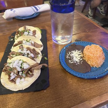 La Reyna - Authentic Mexican Cuisine - Carne asada tacos. - Mexican Near Me - Cooper City, Florida La Reyna - Authentic Mexican Cuisine - Carne asada tacos. - Mexican Near Me - Cooper City, Florida